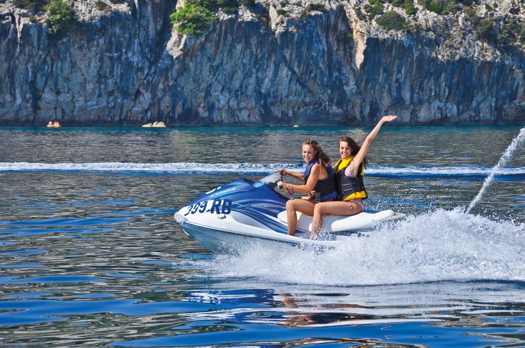 Valamar Camping San Marino Lopar Exteriör bild