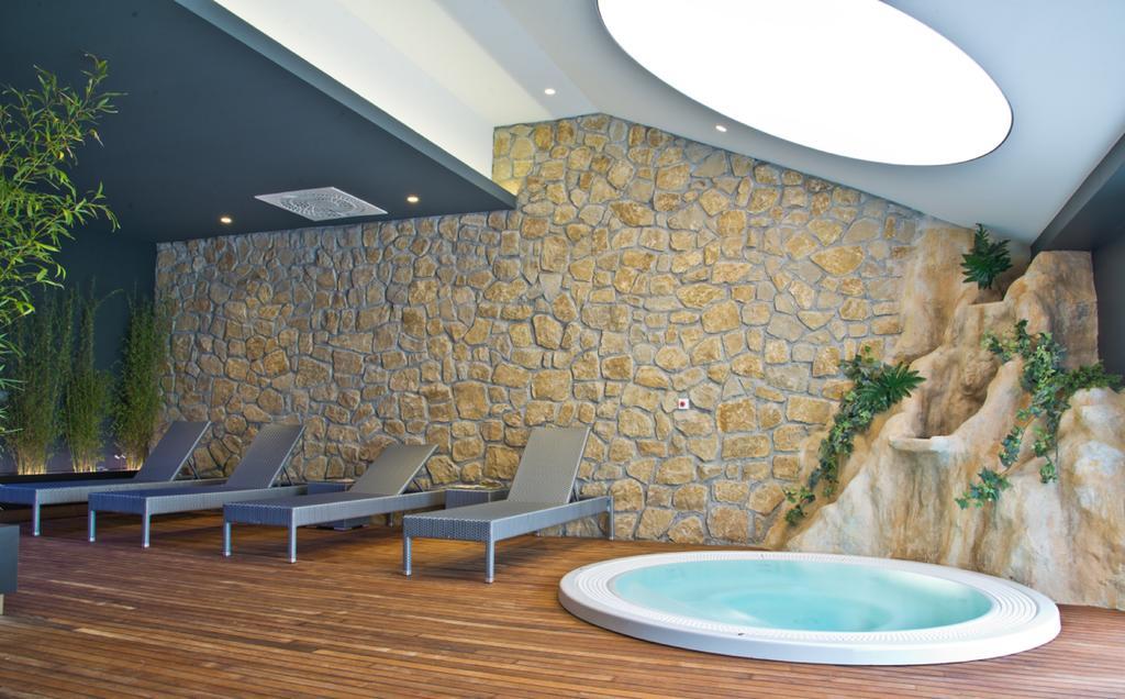 Valamar Camping San Marino Lopar Exteriör bild