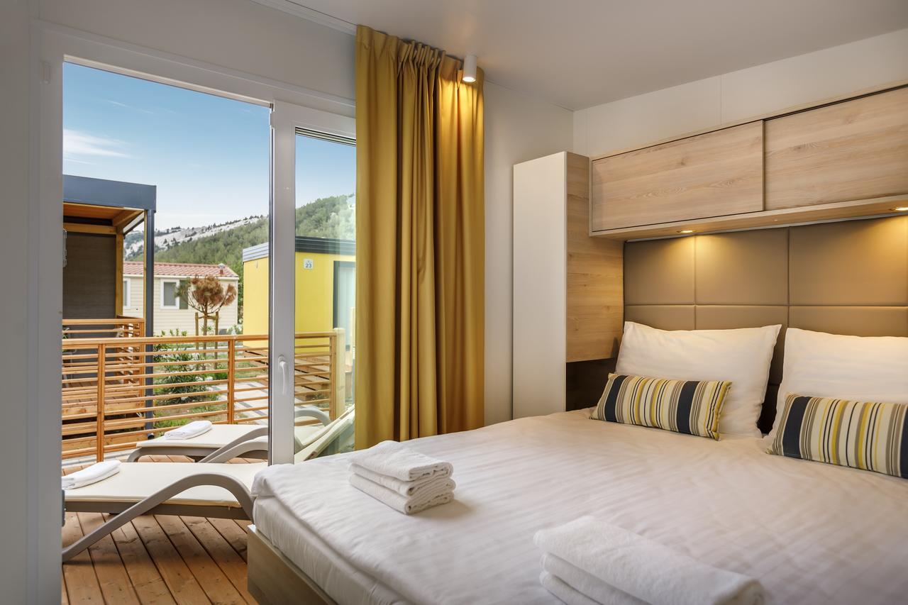 Valamar Camping San Marino Lopar Exteriör bild