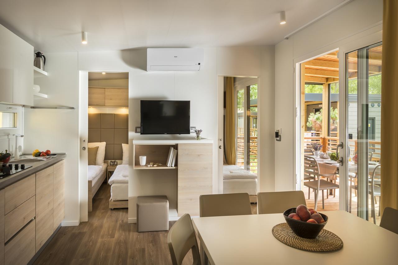 Valamar Camping San Marino Lopar Exteriör bild