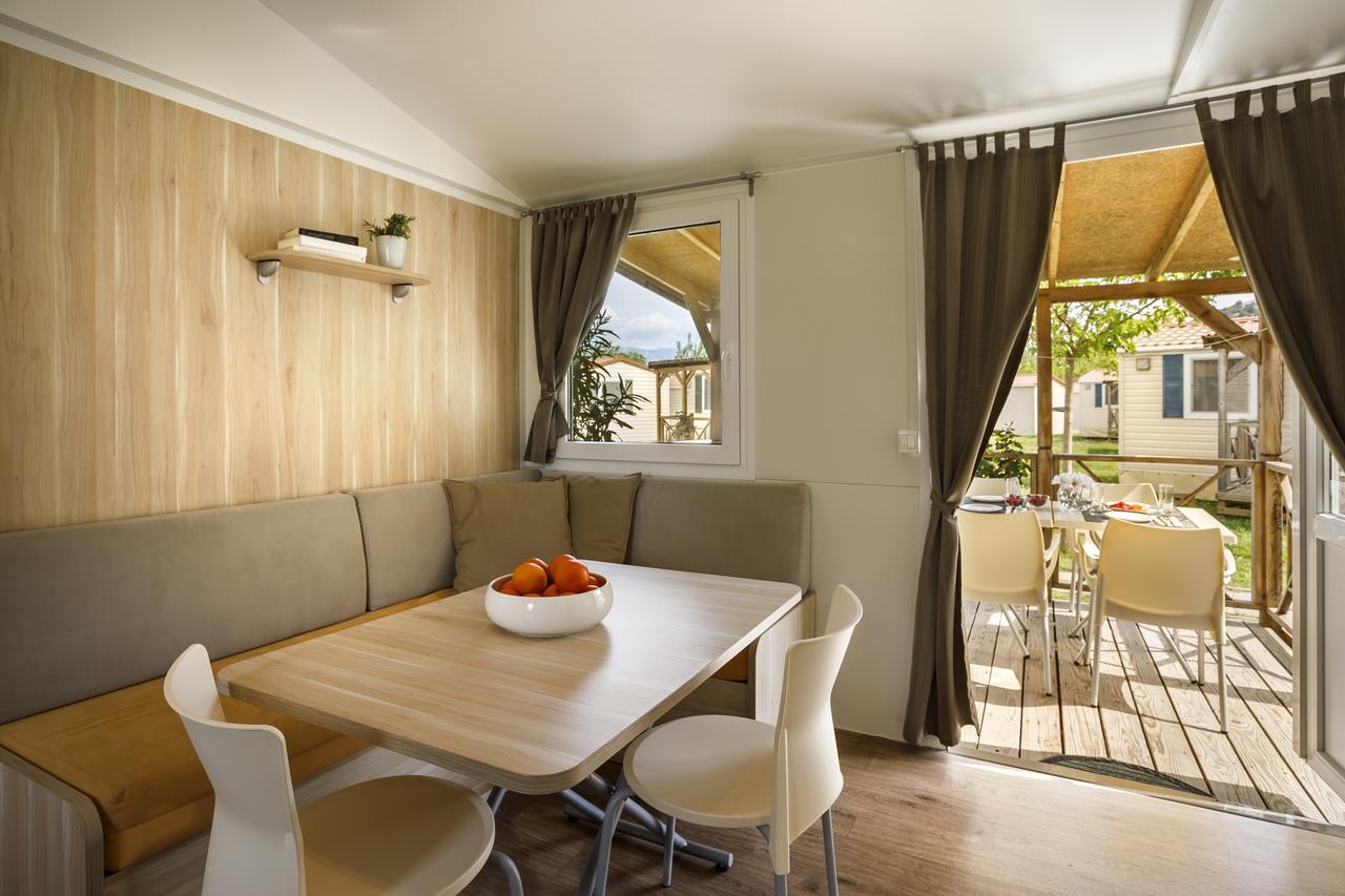 Valamar Camping San Marino Lopar Exteriör bild